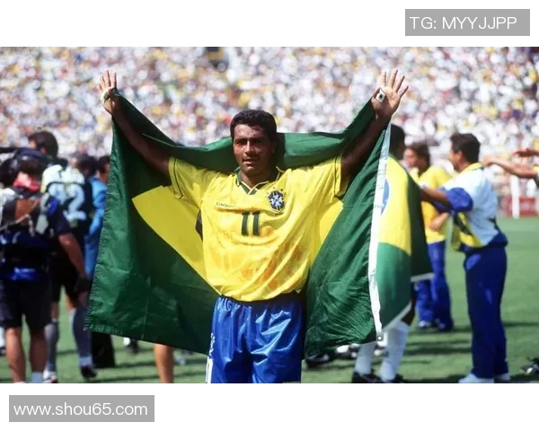 全球足球巨星魅力瞬间展现帅气风采的精彩时刻合集 全球足球巨星魅力瞬间展现帅气风采的精彩时刻合集