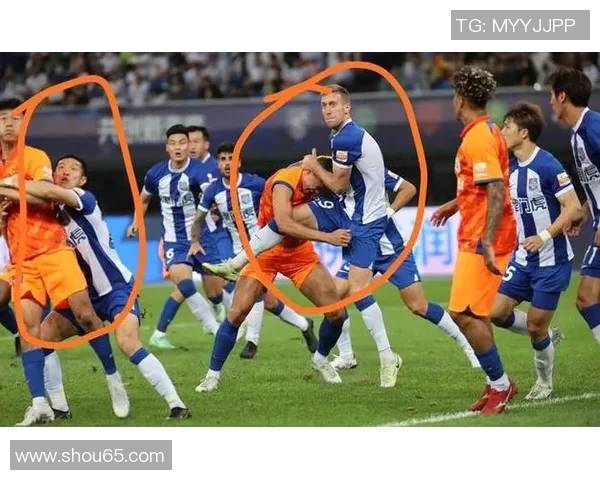 香港足球明星队涉嫌打人事件引发社会广泛关注视频曝光引发热议 香港足球明星队涉嫌打人事件引发社会广泛关注视频曝光引发热议