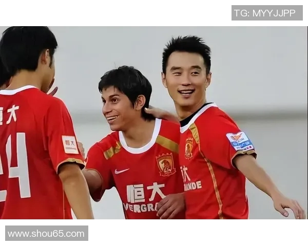 2015年恒大足球明星盛典回顾与成就展望 2015年恒大足球明星盛典回顾与成就展望