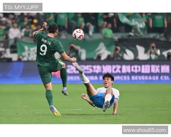 中超足球明星齐聚祝福视频传递温暖与力量助力球迷共度美好时光